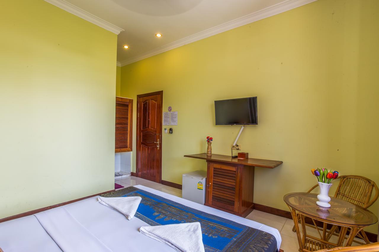 Side Walk Hotel Сием Реап Екстериор снимка