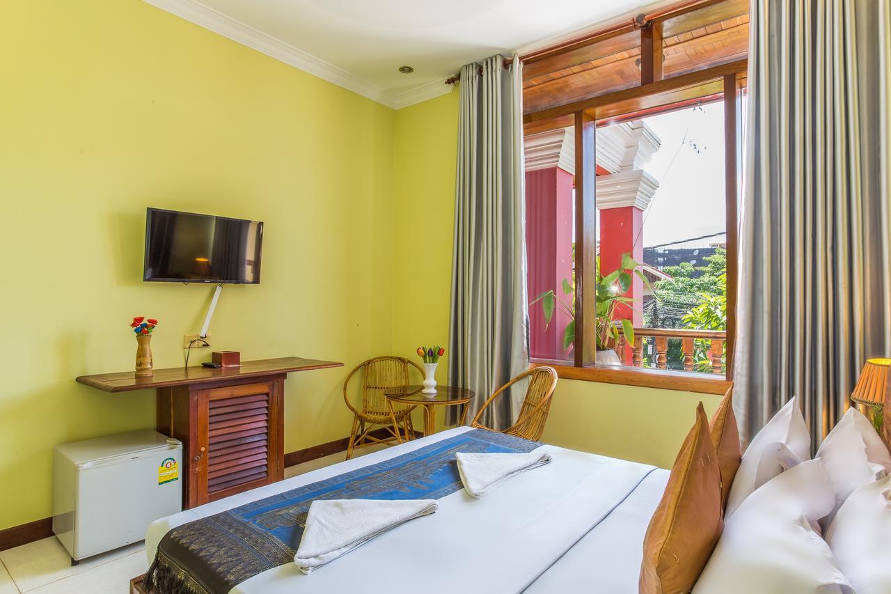 Side Walk Hotel Сием Реап Екстериор снимка